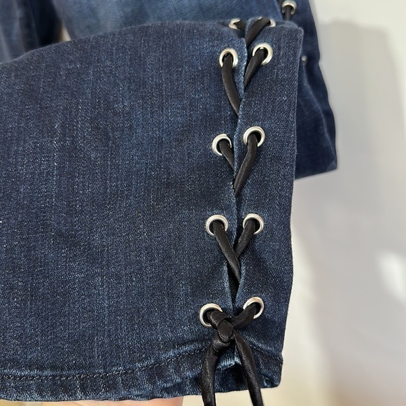 Good American Good Legs dark wash blue lace up jeans - Picture 7 of 9